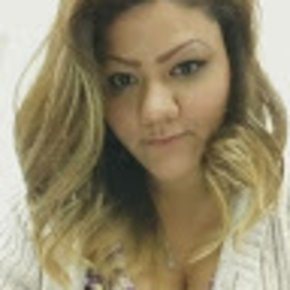 Meet your Posher, Karina